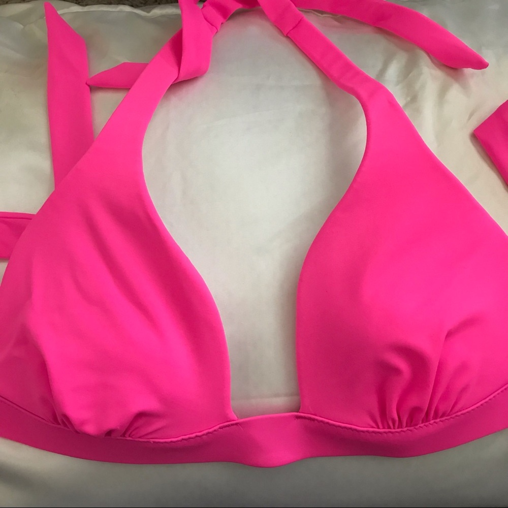NWOT Victoria’s Secret Pink Halter Bikini Top